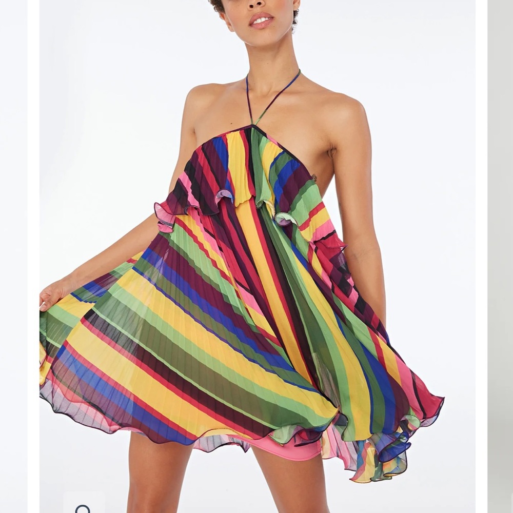 Amur Sevyn mini halter dress ๐ - Picture 1 of 13